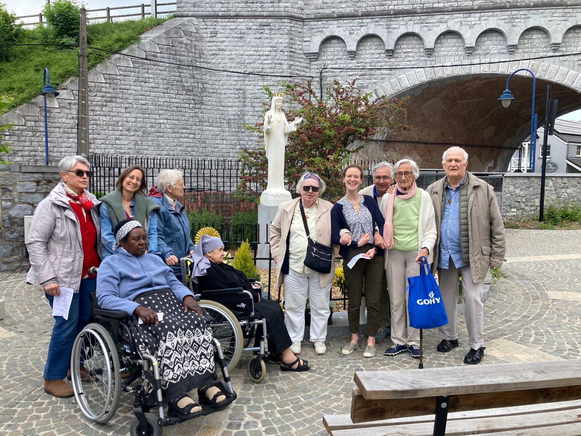 Personnes âgées à Lourdes