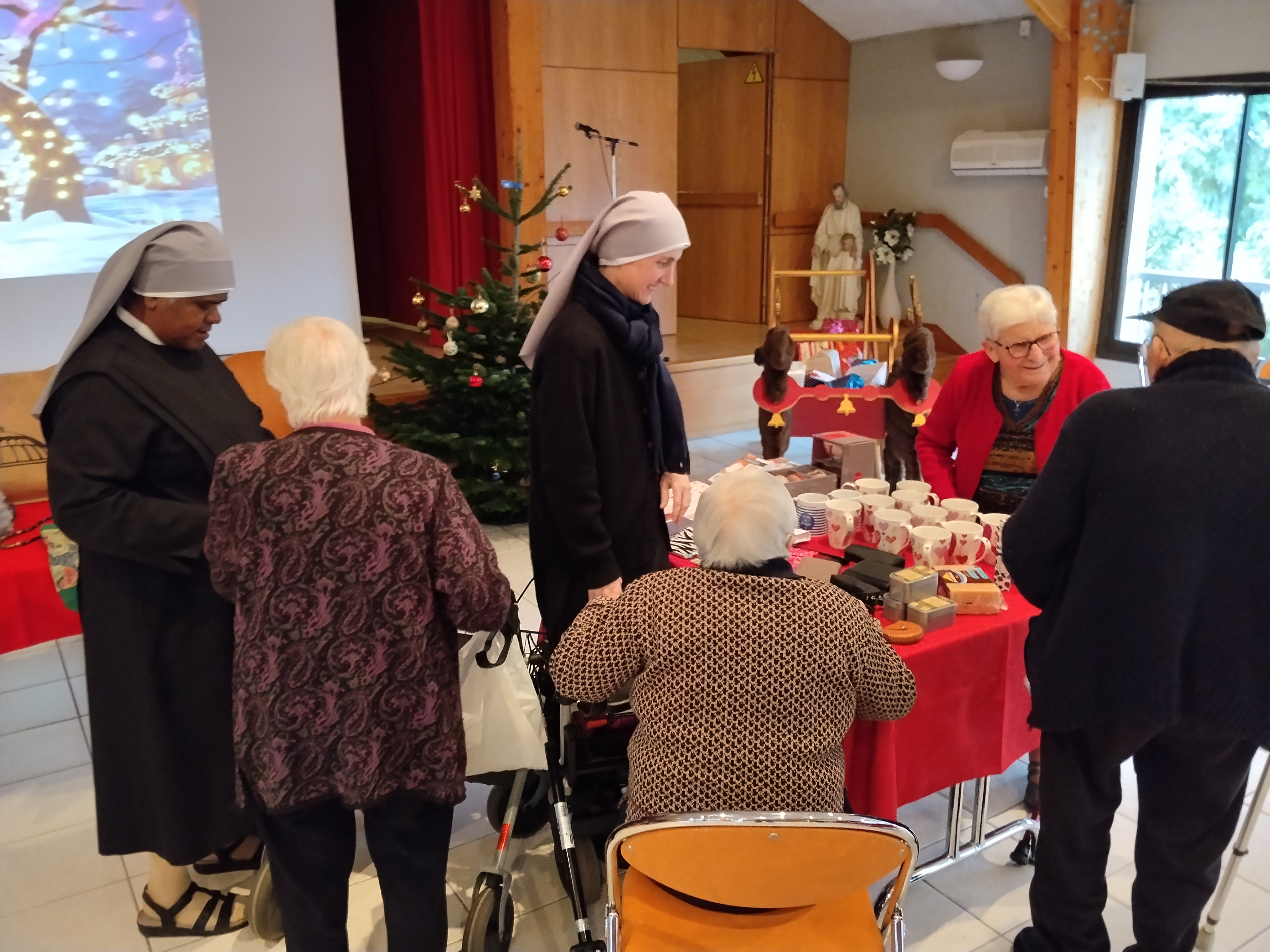 Marché de Noël pour les résidents - St Pern