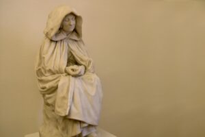 statue de Jeanne Jugan de Dalou