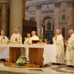Messe en l'honneur de Jeanne Jugan lors de sa Canonisation