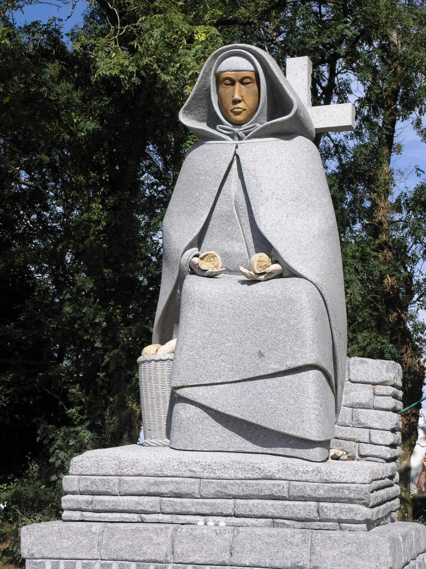 Statue à La Vallée des Saints