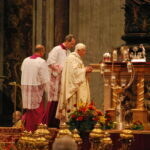 Pape Benoit XVI lors de Messe de la Canonisation de Jeanne Jugan
